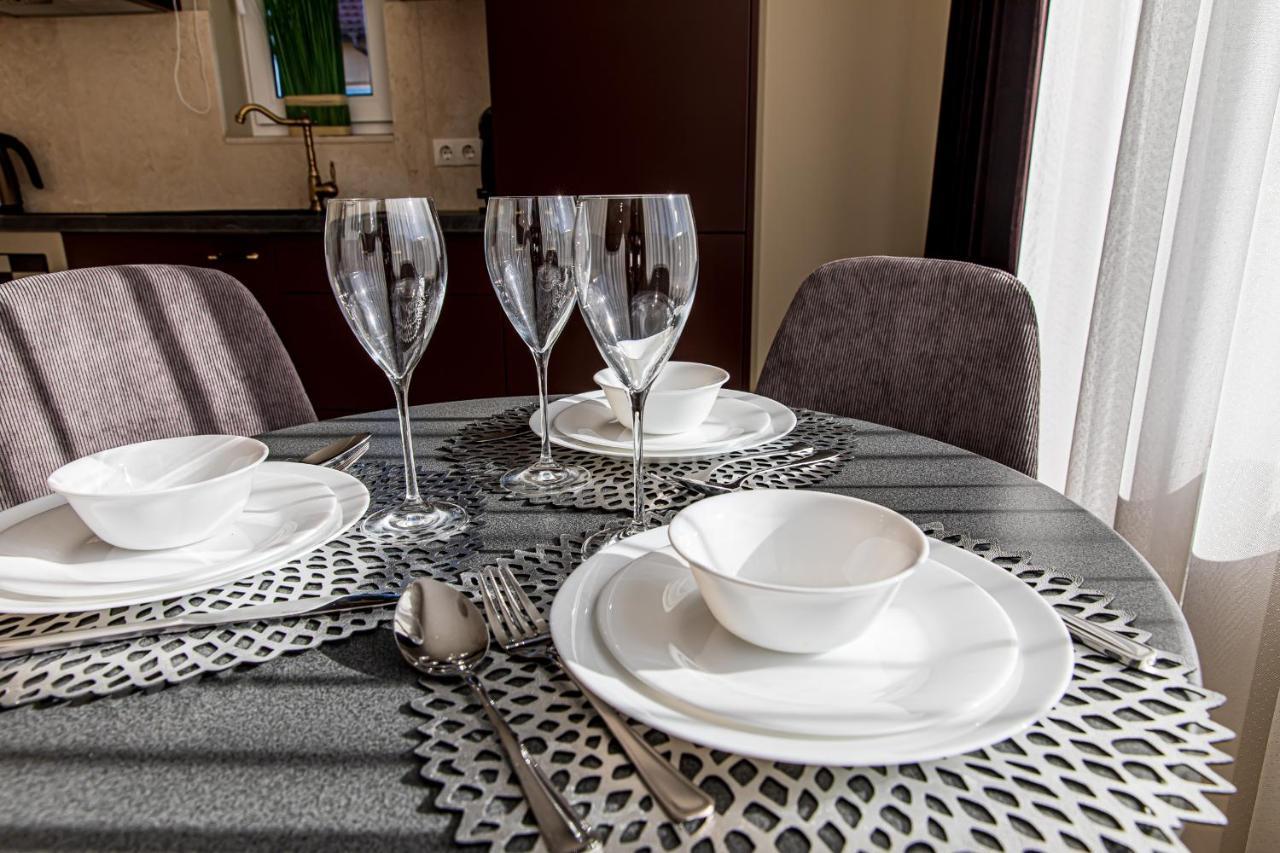 Sakura_Inn Паланга Екстериор снимка
