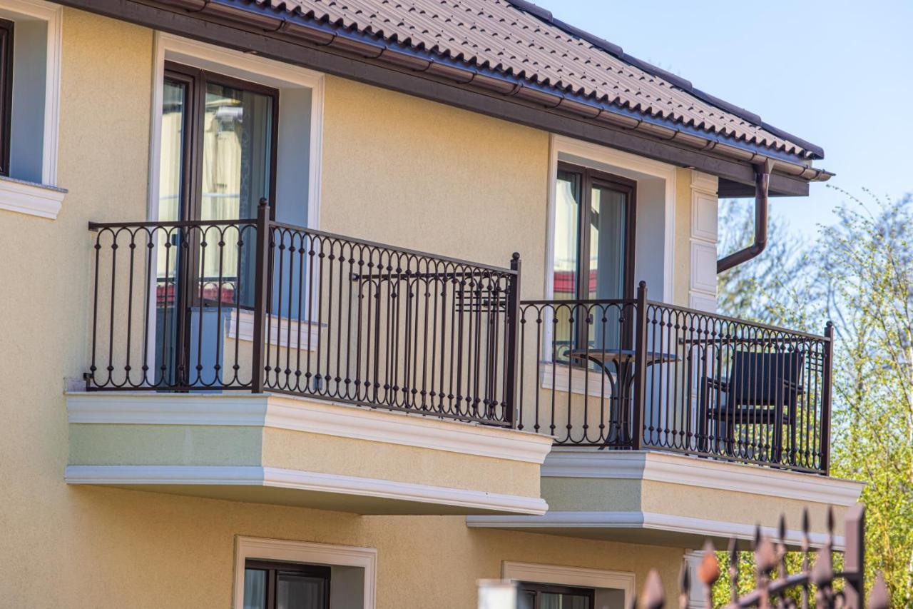 Sakura_Inn Паланга Екстериор снимка